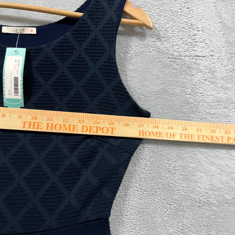 Le Lis Dress Womens Medium Kano Navy Blue Sleeveless‎ Textured Knit A Line USA - Picture 8 of 11